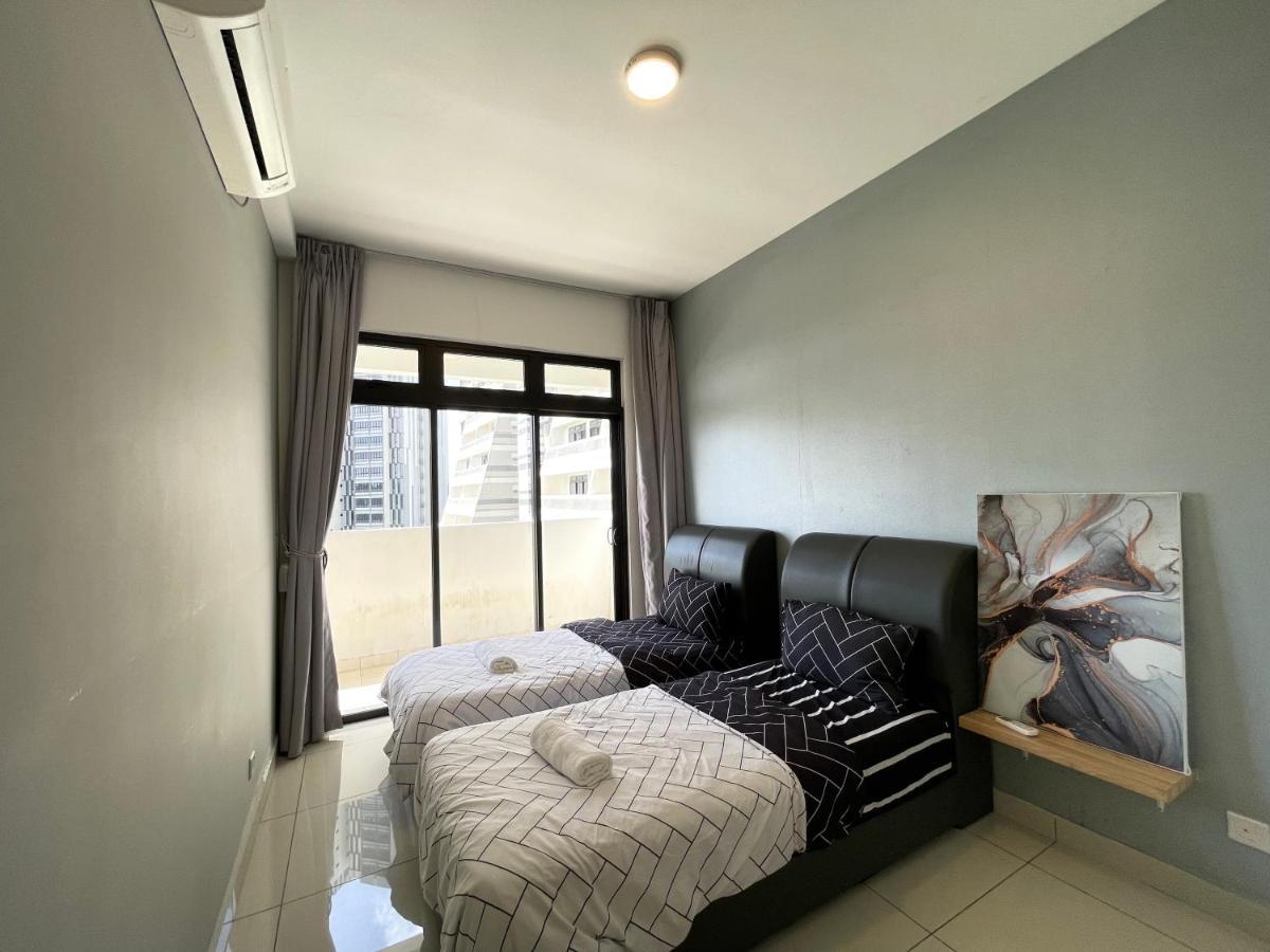 Meridin Medini By Wp Homestay Nusajaya  Dış mekan fotoğraf