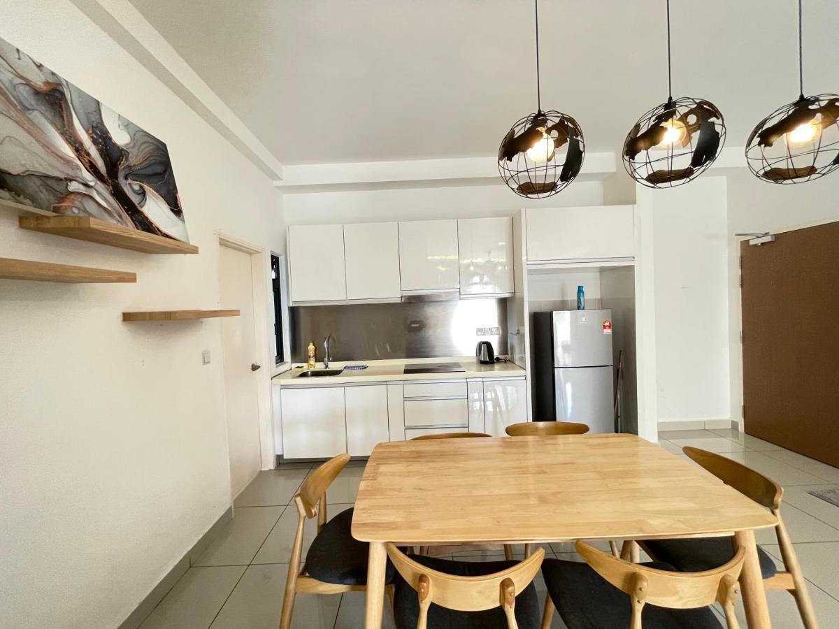 Meridin Medini By Wp Homestay Nusajaya  Dış mekan fotoğraf