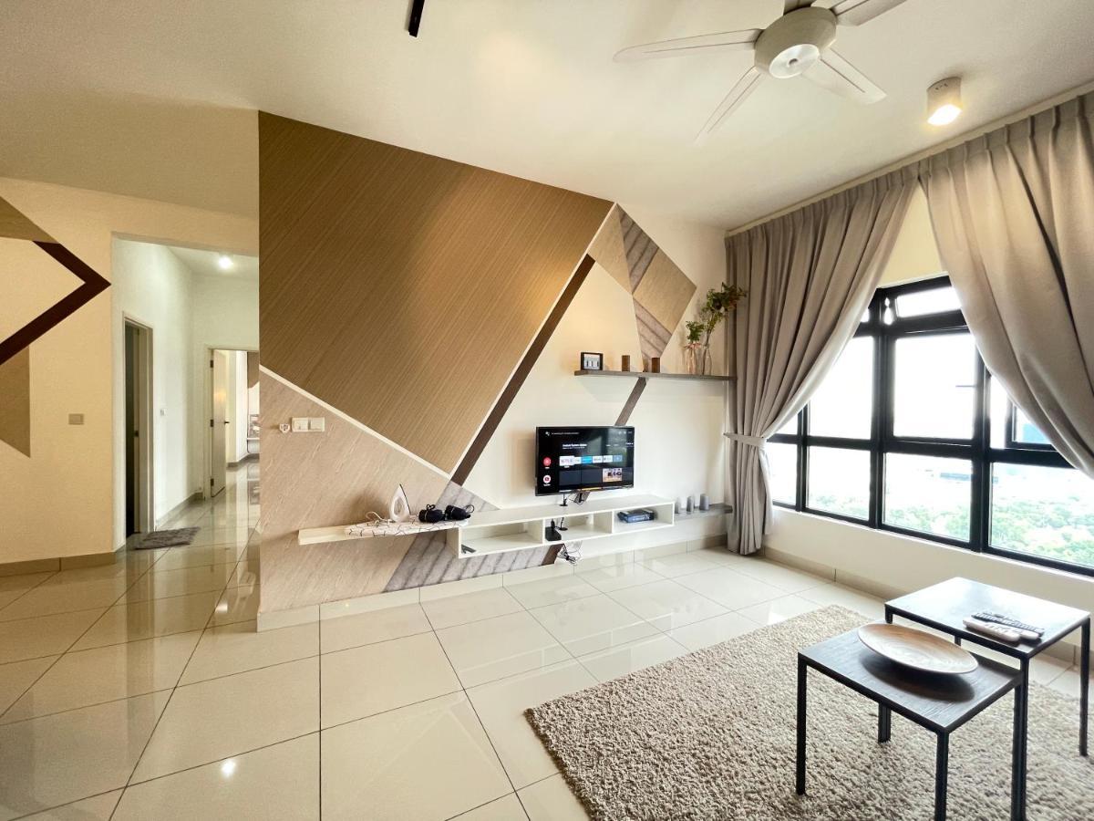 Meridin Medini By Wp Homestay Nusajaya  Dış mekan fotoğraf