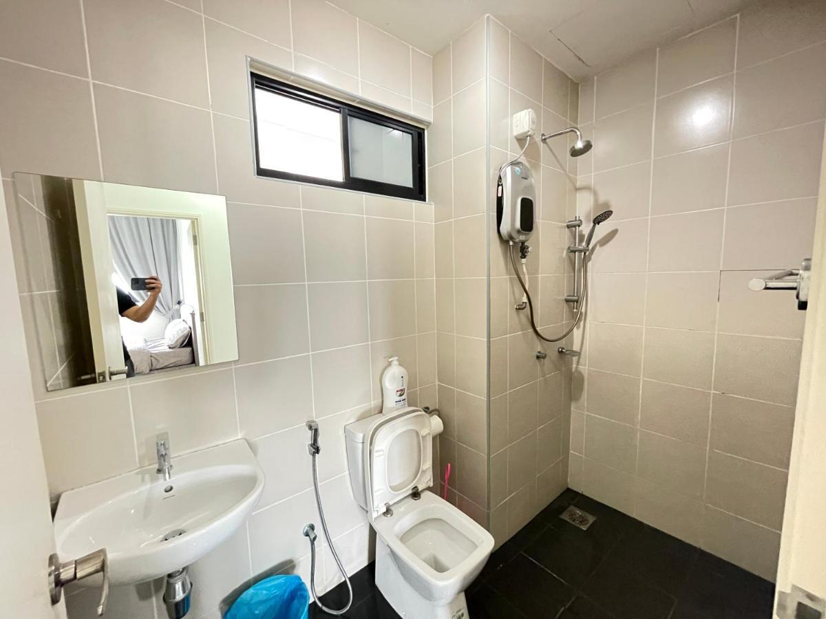 Meridin Medini By Wp Homestay Nusajaya  Dış mekan fotoğraf